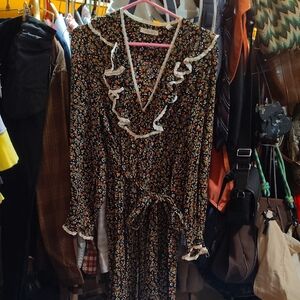 Doen Multicolor Floral Long Sleeve Dress with Ruffle Detail